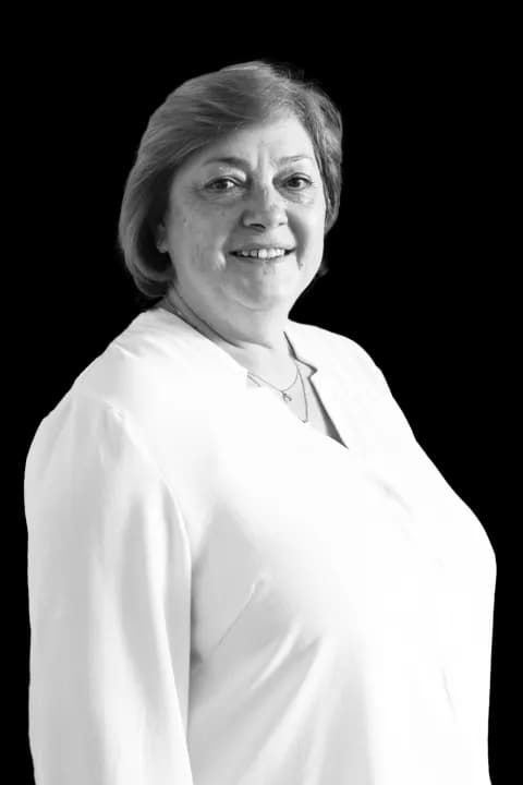 Isabel Aguayo, senior departamento propiedad vertical en OBN&